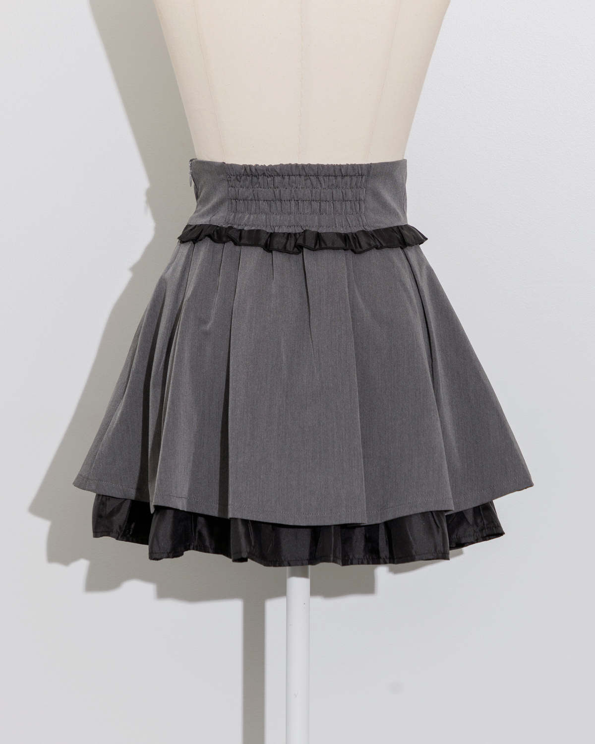 コルセットフリルタックフレアスカート