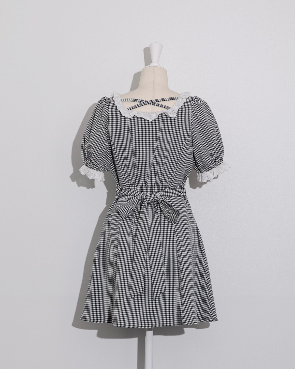 ビジューリボンドーリーワンピース