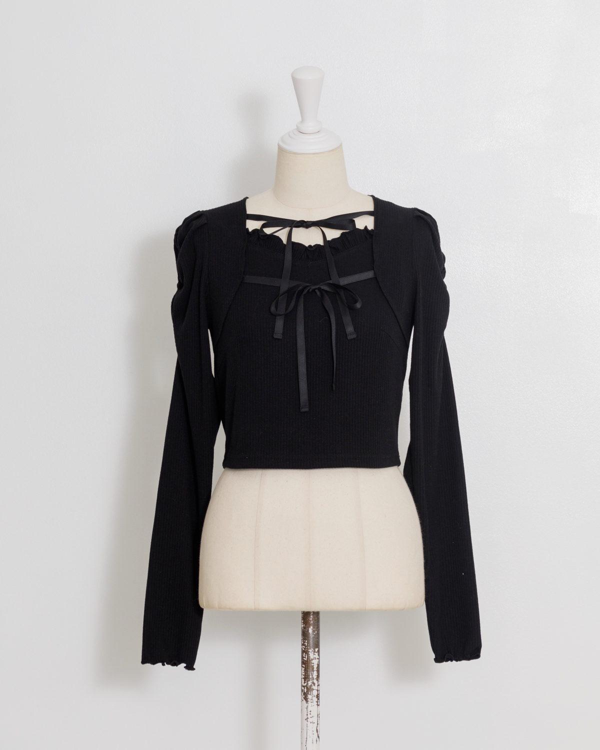 pium ❤︎ ダブルリボンメローフリルカットソー ダブルリボンメローフリルカットソー – pium