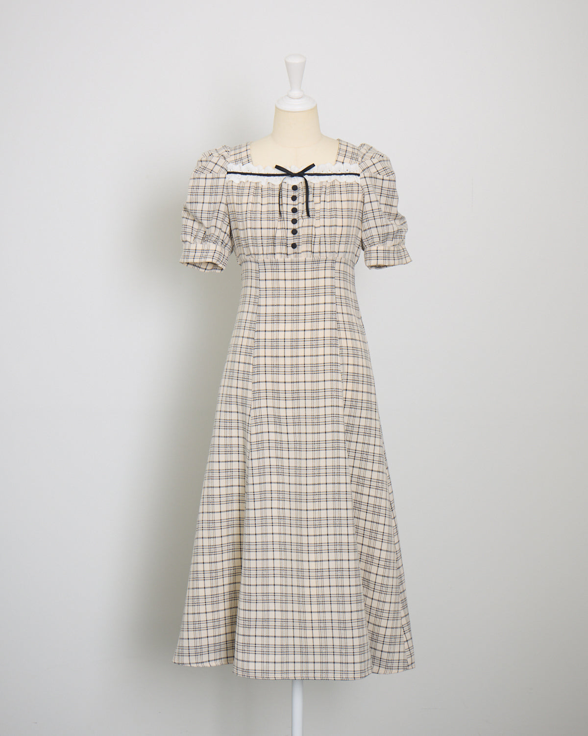 カラー：アイボリーチェック