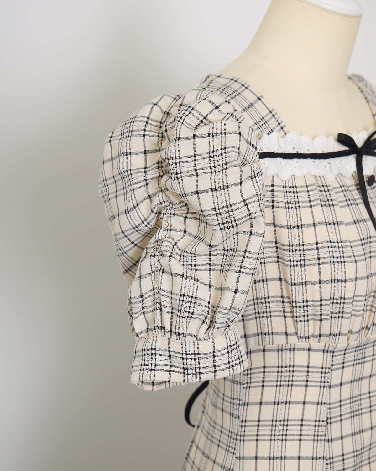 コットンフリルリボンロングワンピース