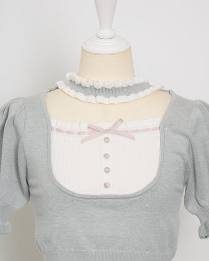 チョーカーフリルヨーク切替ニット