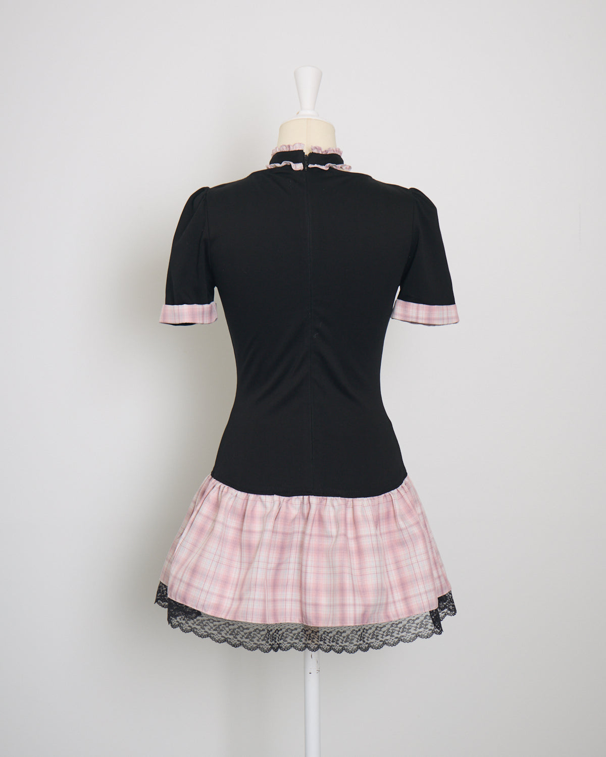 チョーカーリボンバイカラーカットワンピース