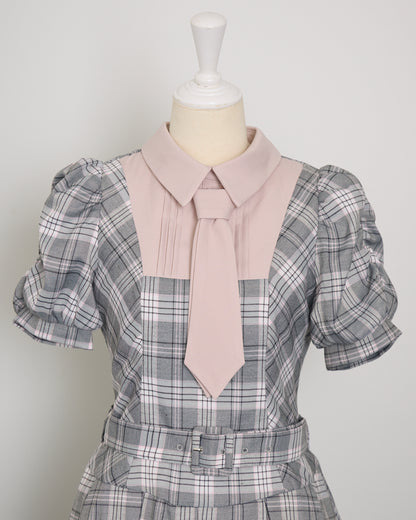 ネクタイ付きプリーツ半袖セットアップ