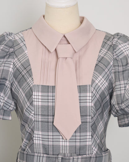 ネクタイ付きプリーツ半袖セットアップ