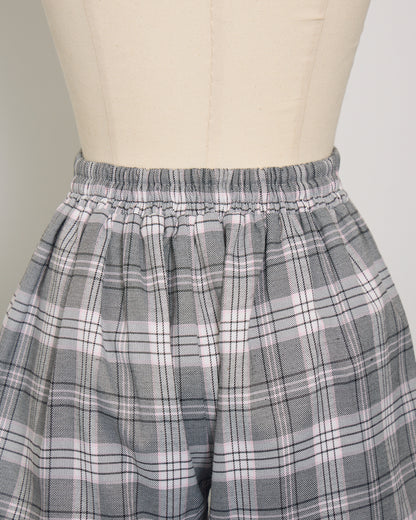 ネクタイ付きプリーツ半袖セットアップ