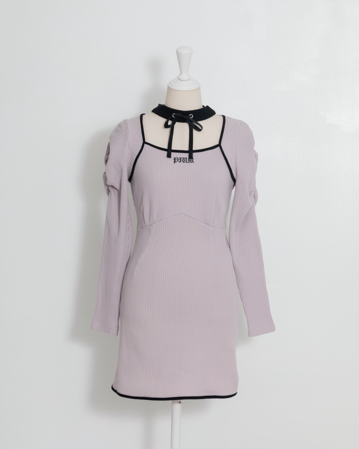 Pium チョーカーワッフルカットワンピース チョーカーワッフルカットワンピース – pium