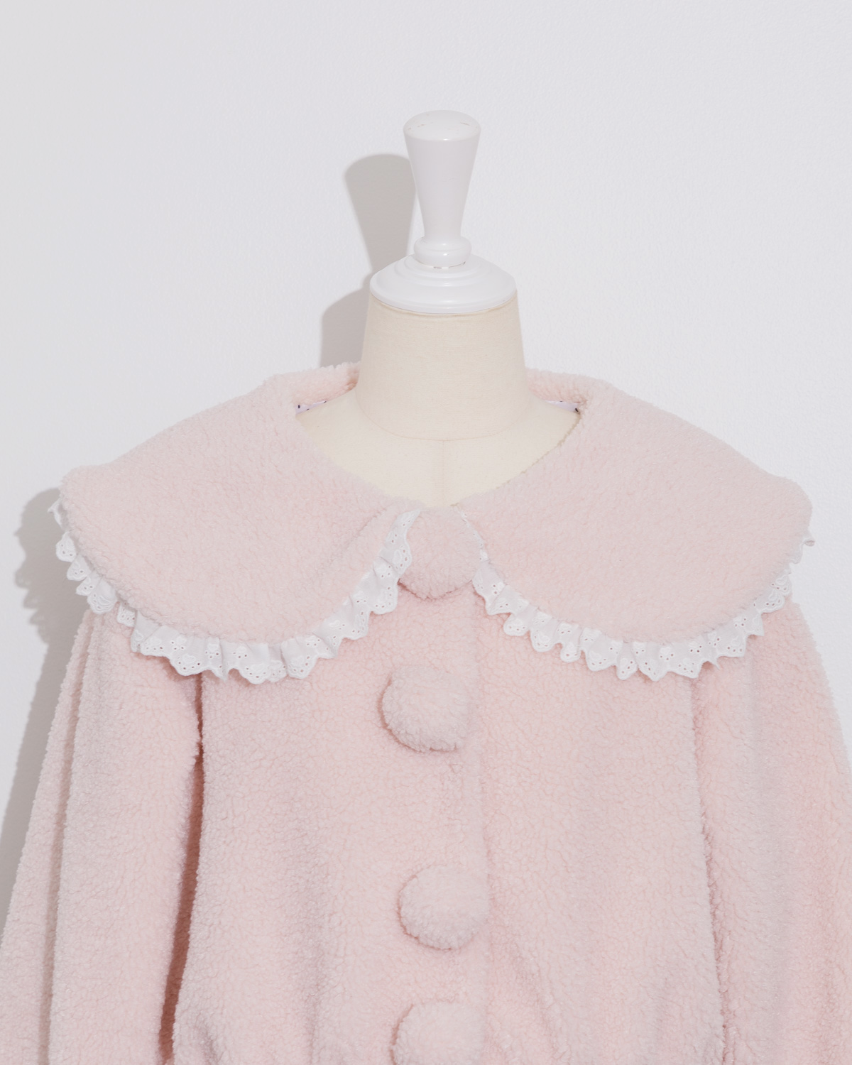 フリルカラーショートボアコート