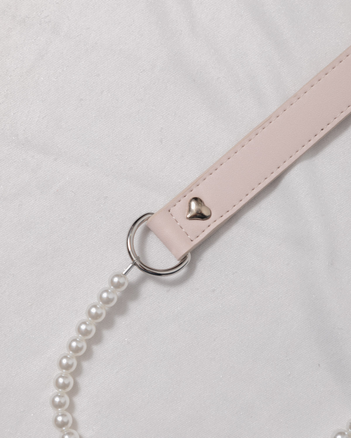 ショルダーリボンパールチェーン