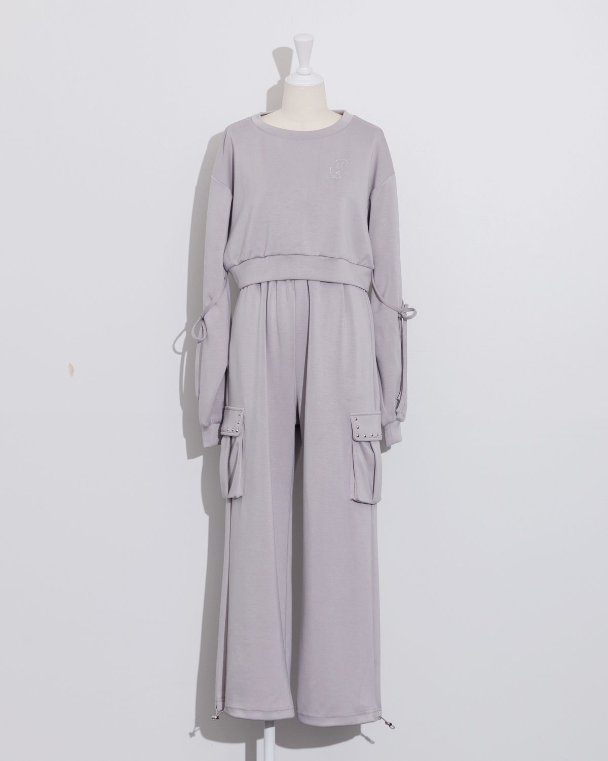 カラー:ラベンダーグレー