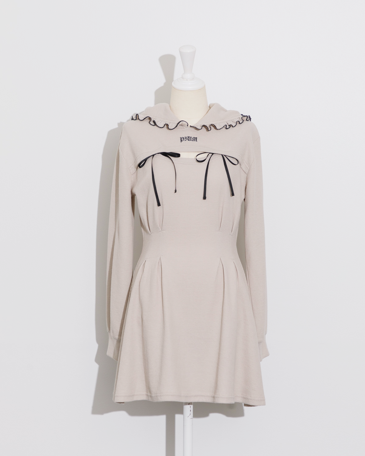 カラー:グレージュ