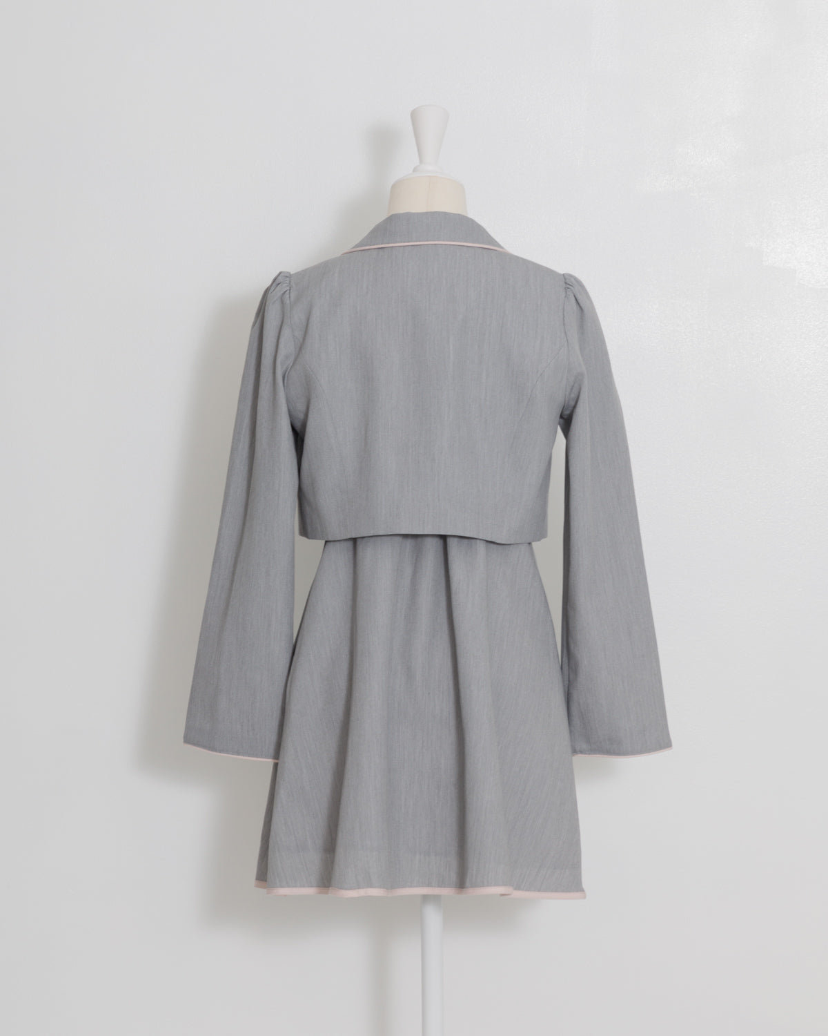 パイピングジャケット×キャミワンピセット