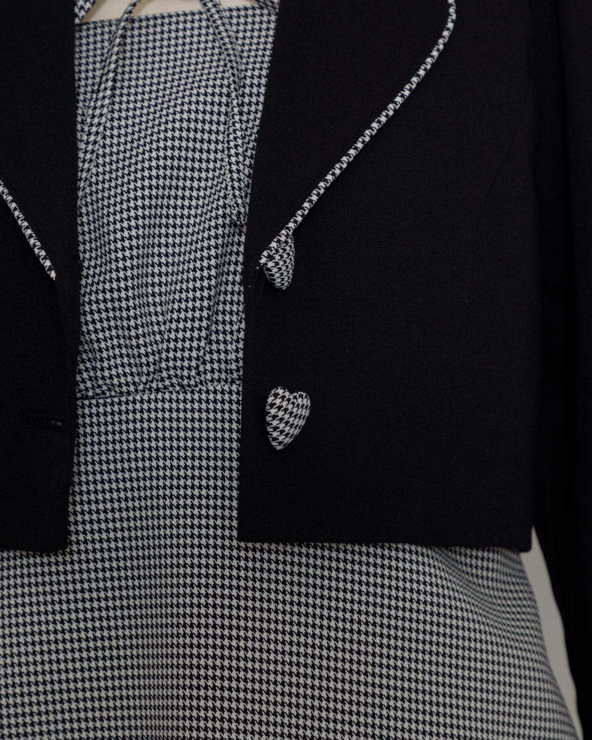 パイピングジャケット×キャミワンピセット