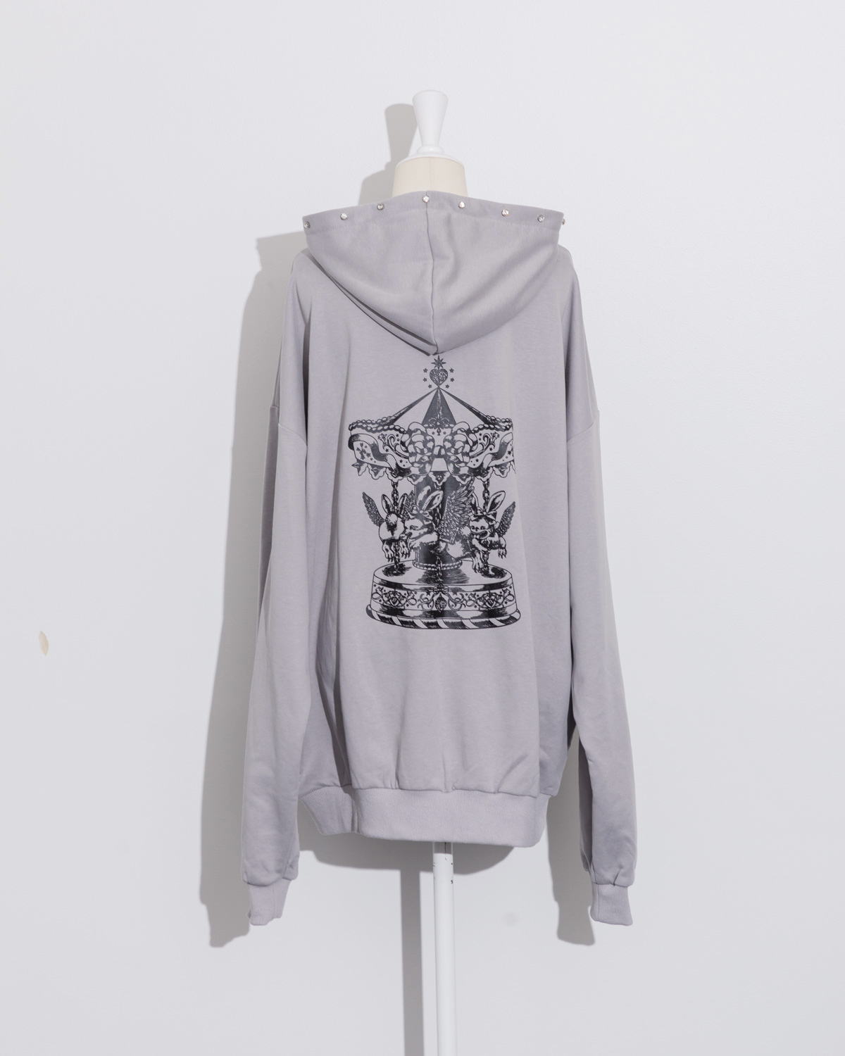 pium bunny go round オーバーサイズジップパーカー