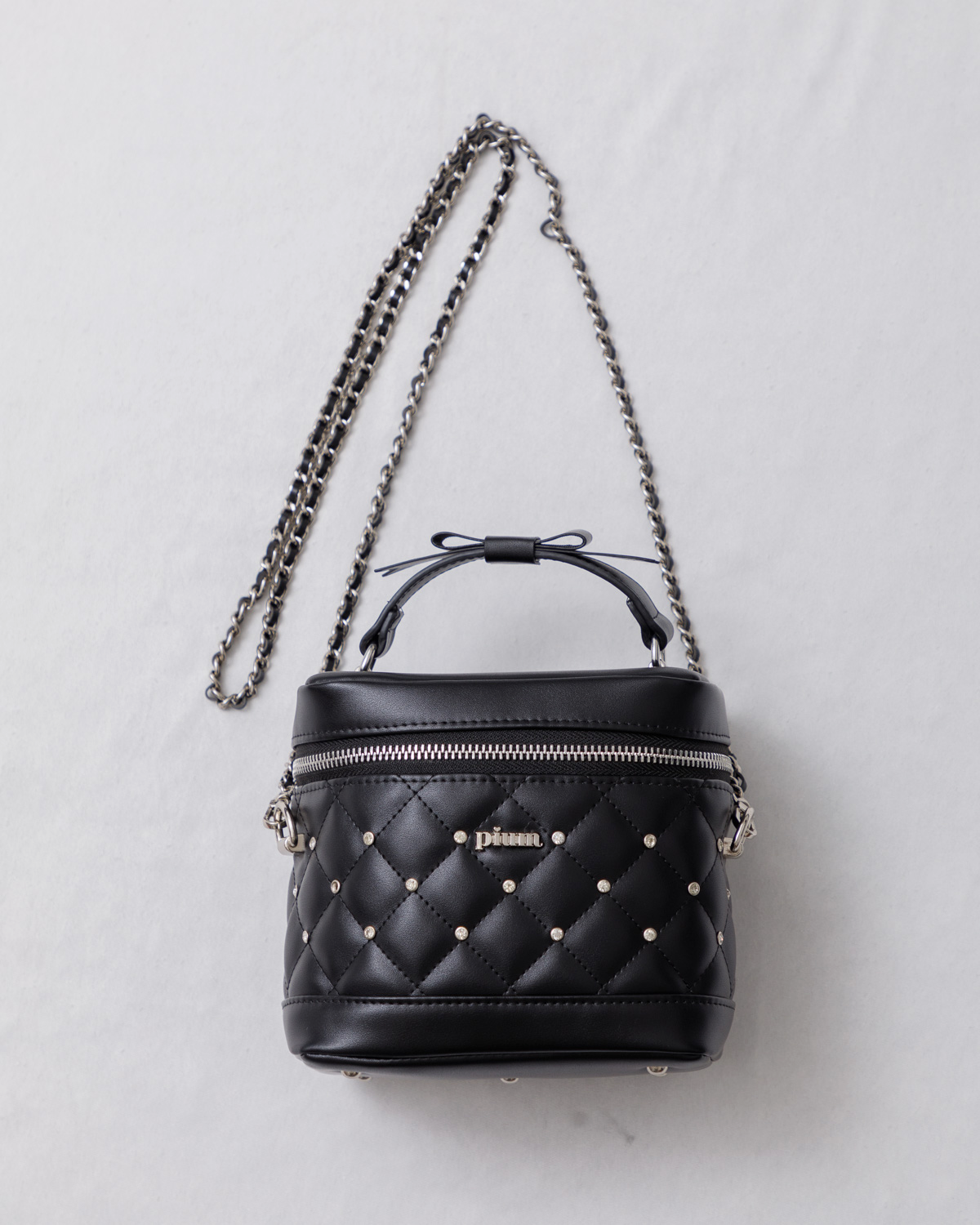 カラー:ブラック