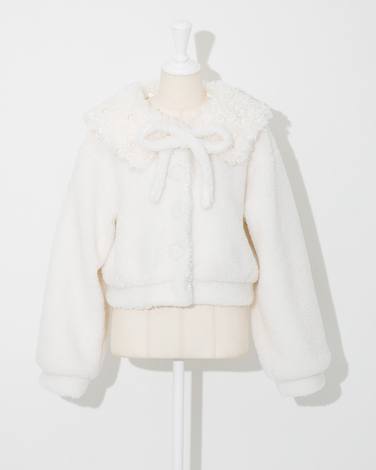 カラー:ホワイト