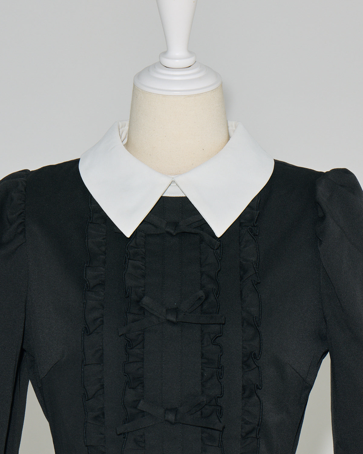 フリルリボン襟付きセットアップ