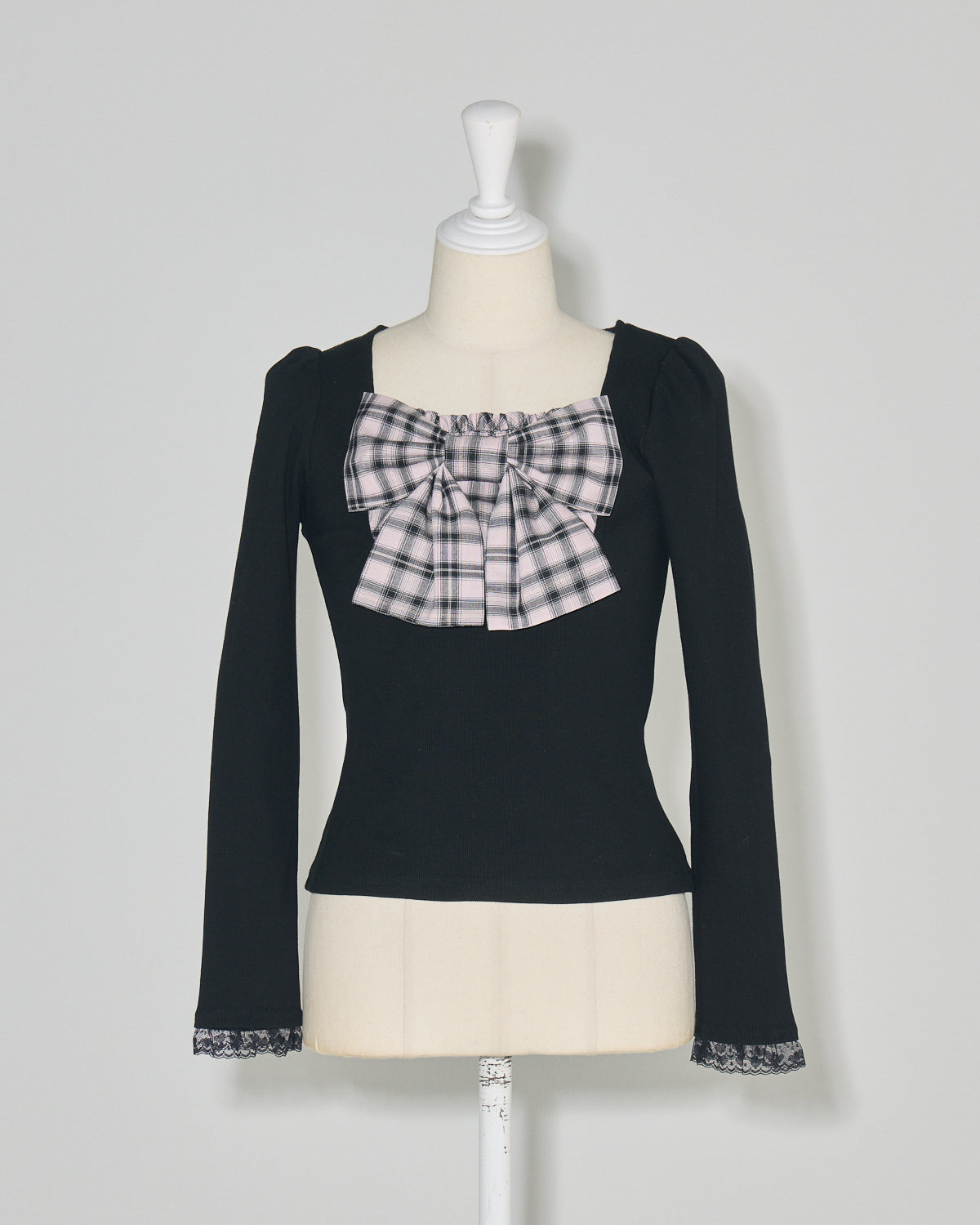 カラー:ブラック