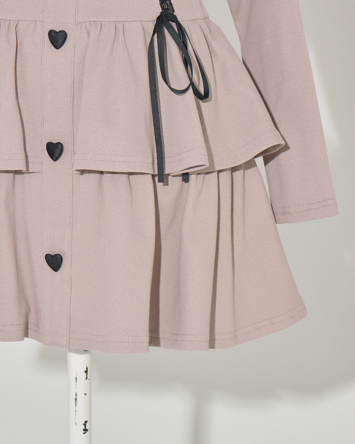 ハートボタンティアードリブワンピース