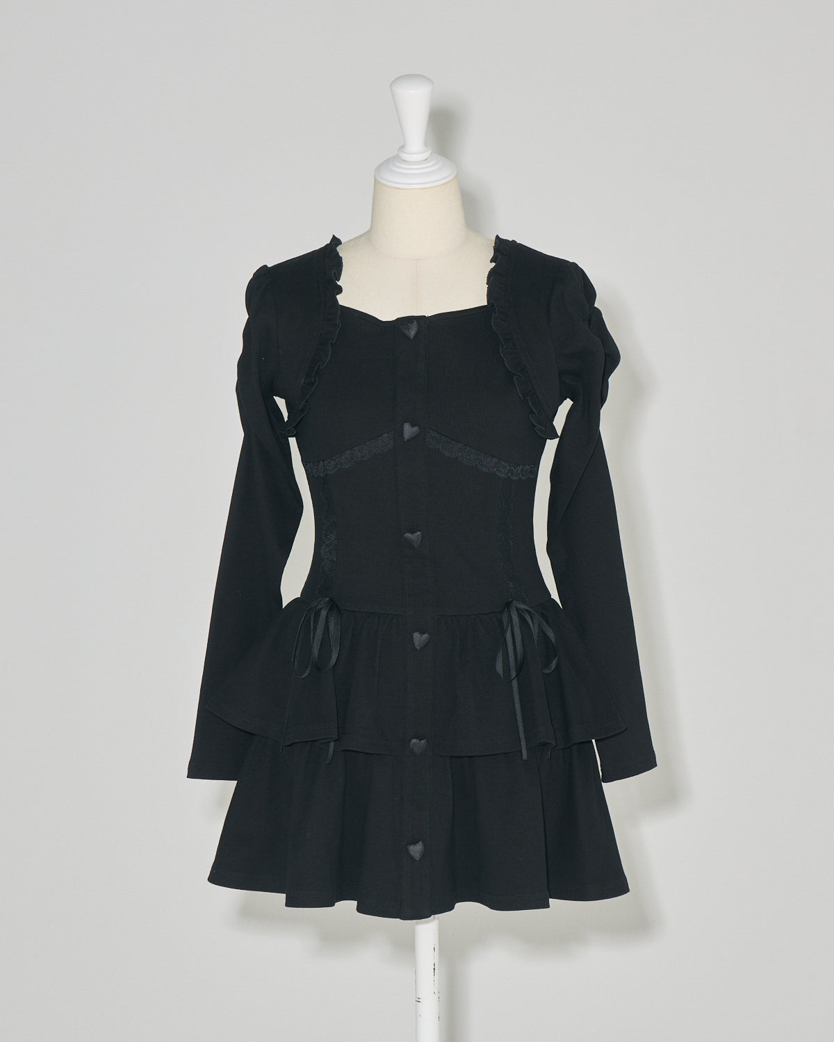 カラー:ブラック