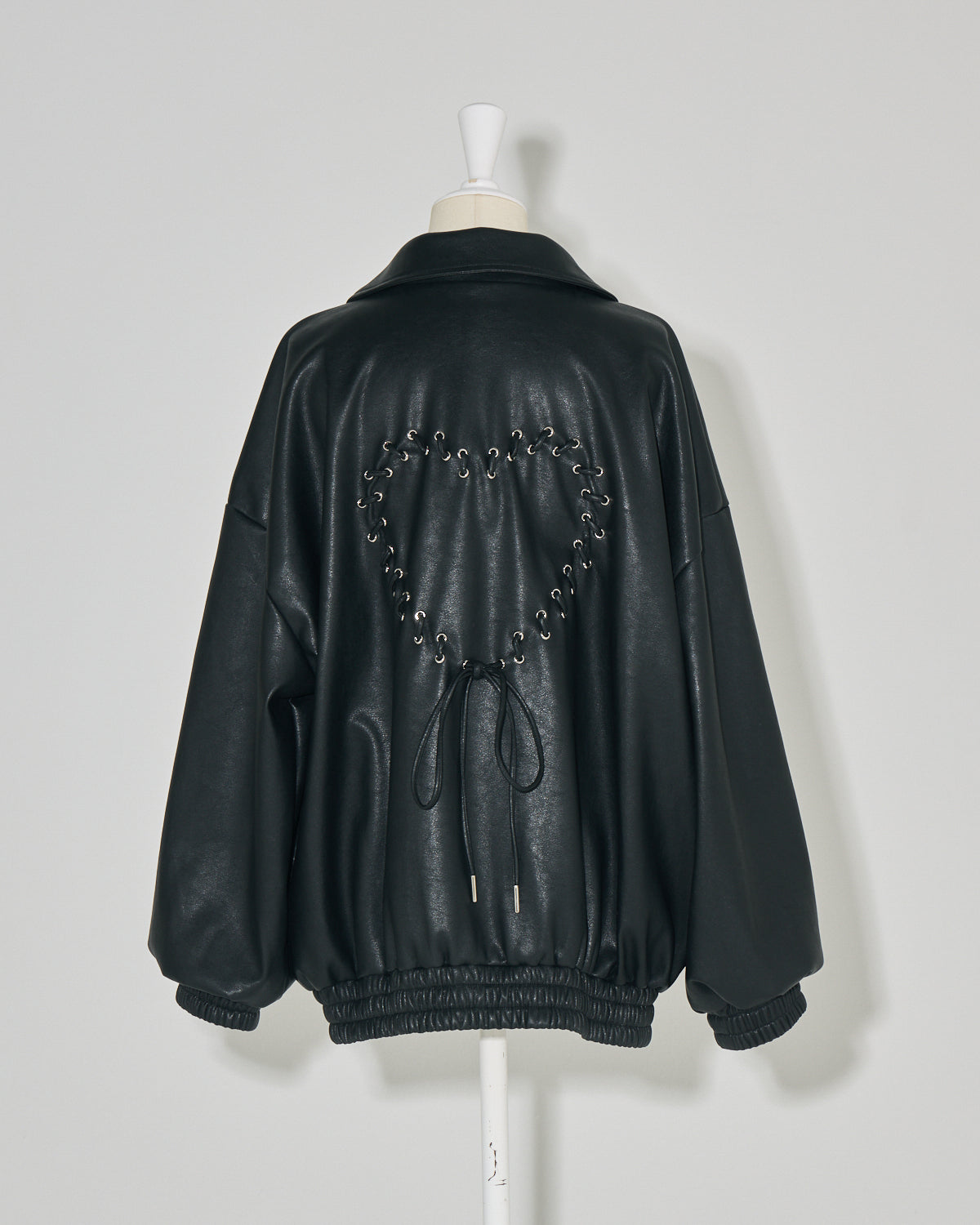 ハートレースアップレザージャケット