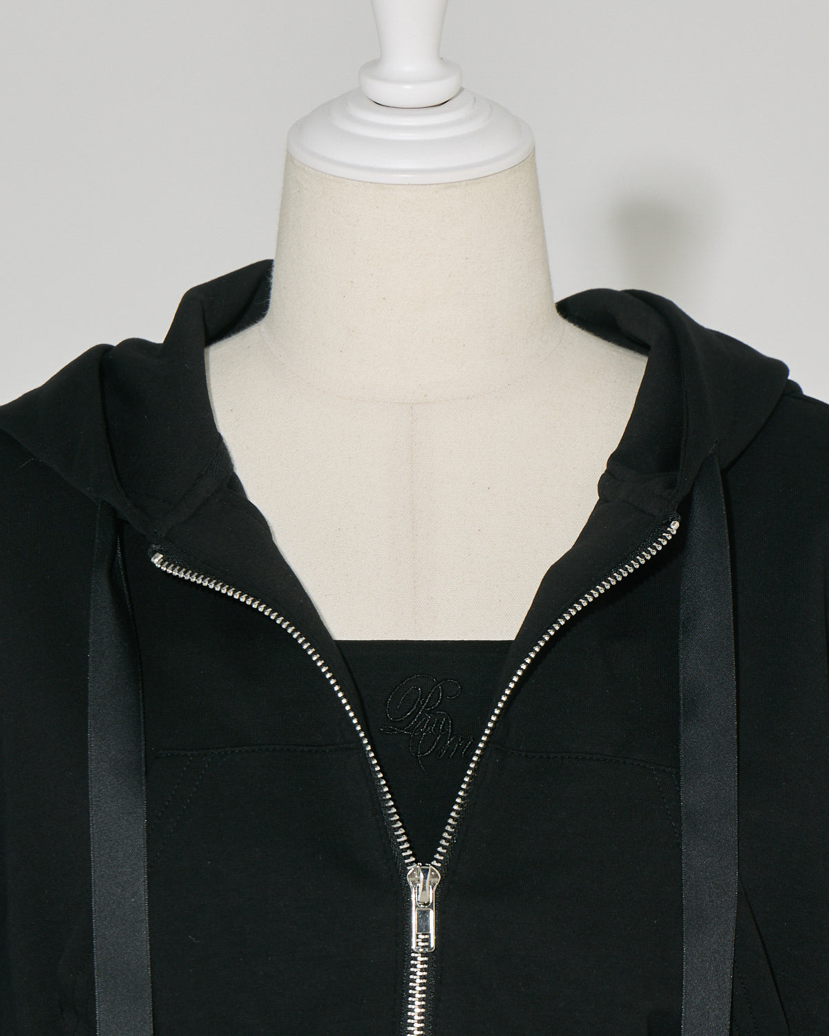 ティアードワンピ×ショートパーカーセット