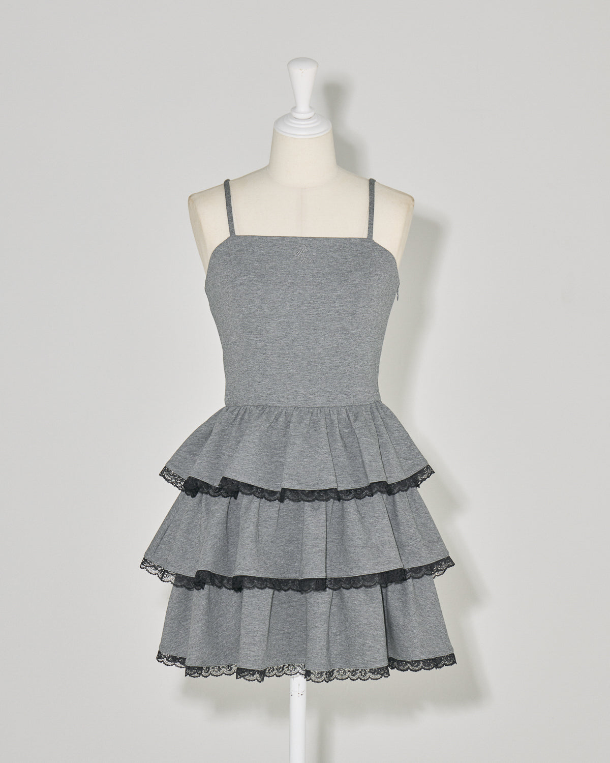 ティアードワンピ×ショートパーカーセット