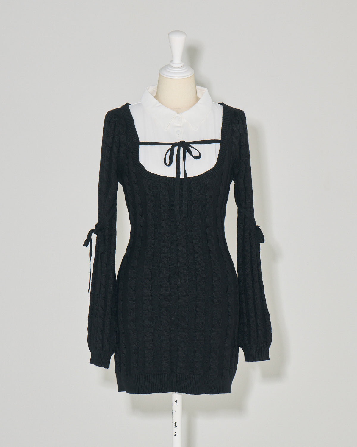 カラー:ブラック×ホワイト