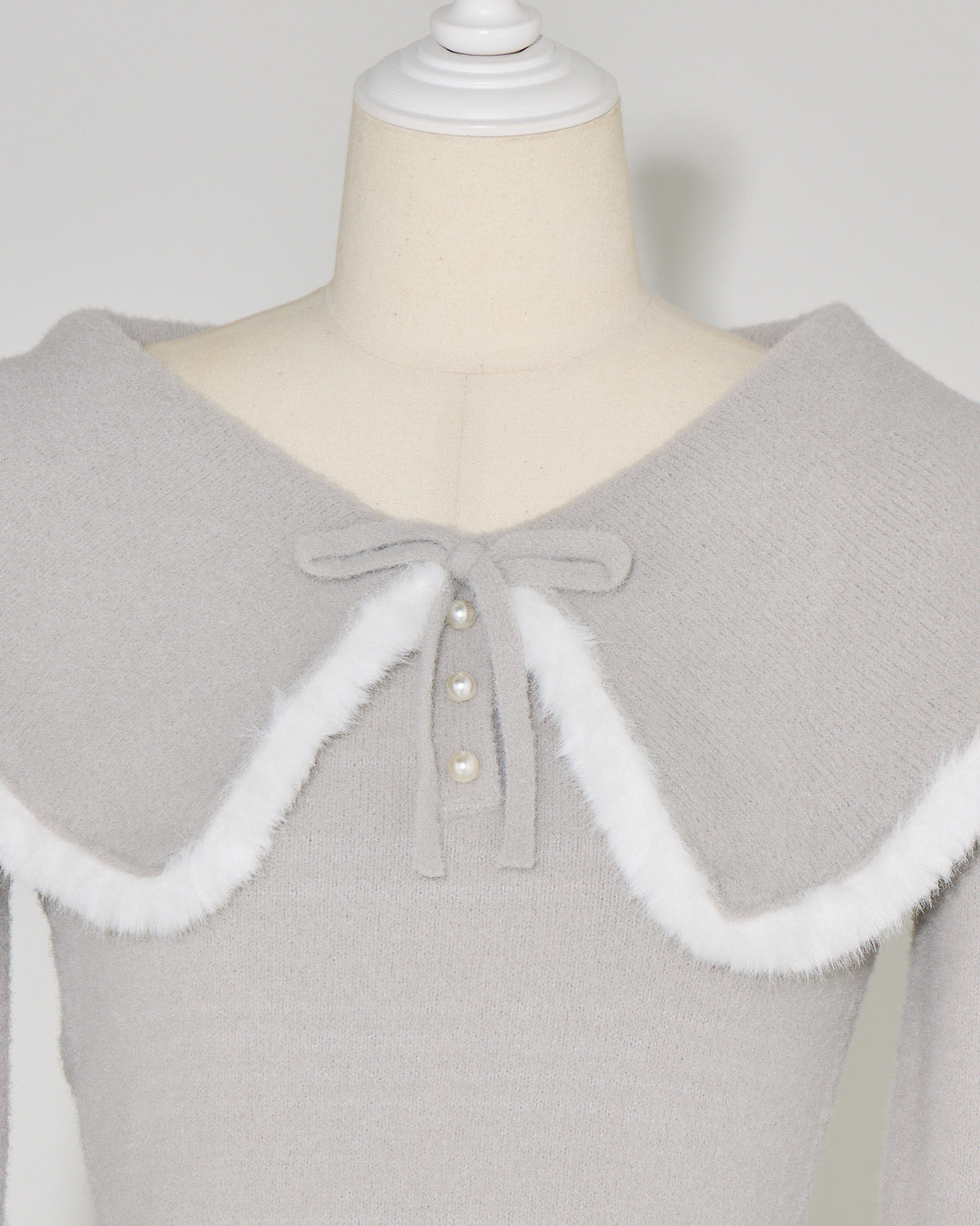 ファーカラーマシュマロニットワンピース