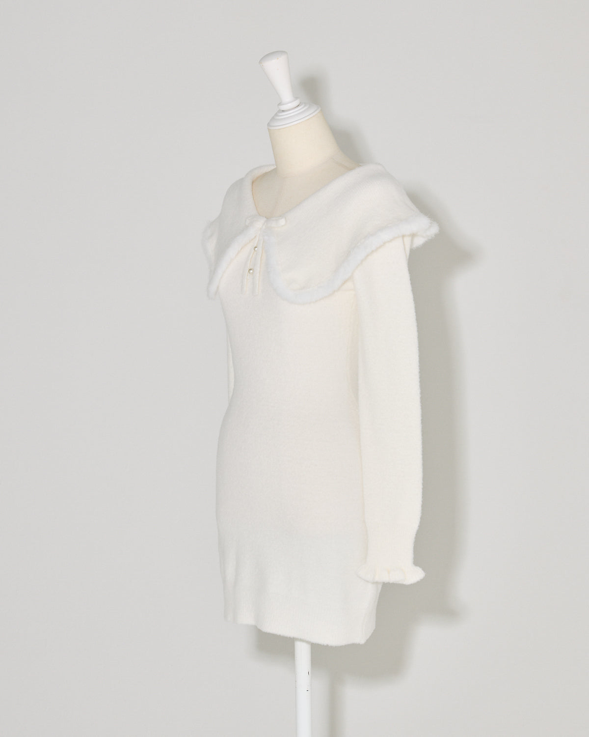 ファーカラーマシュマロニットワンピース