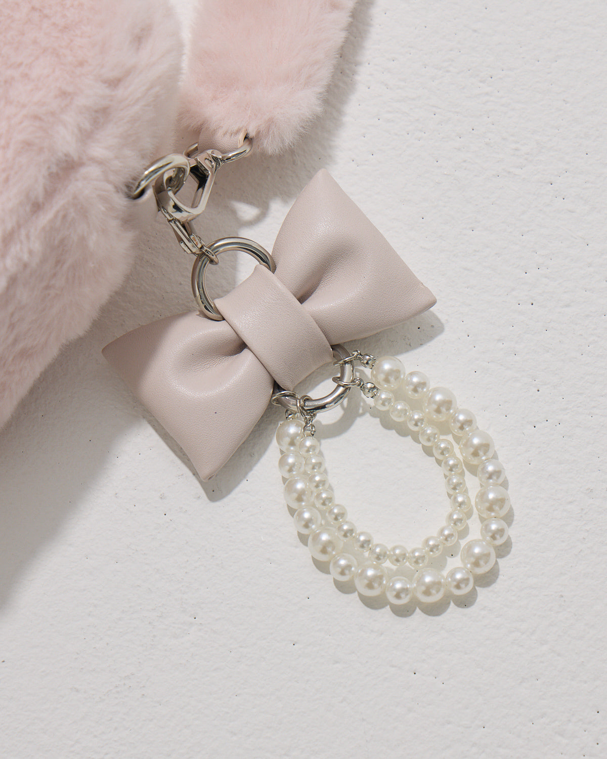 チャーム付き2wayファーバッグ