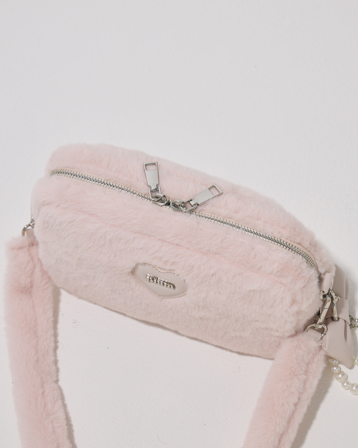 チャーム付き2wayファーバッグ