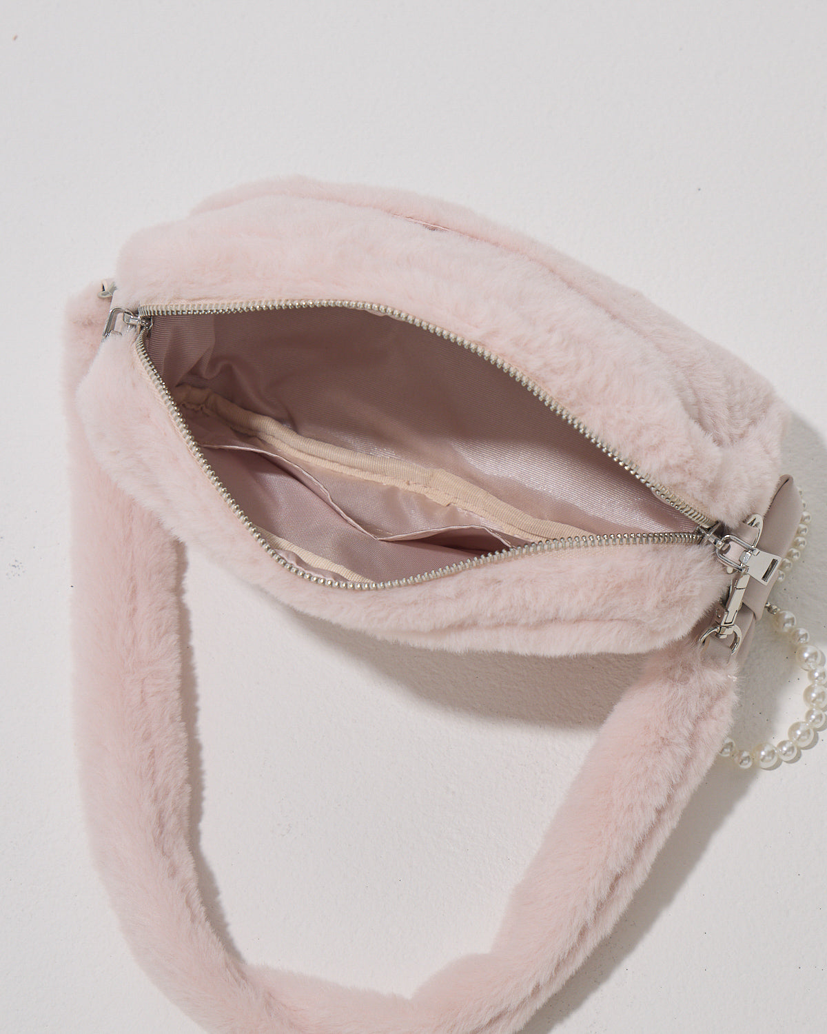 チャーム付き2wayファーバッグ