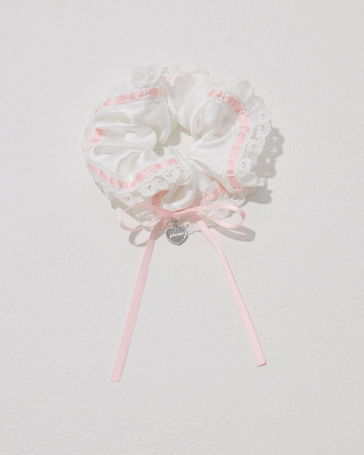 カラー:ホワイト