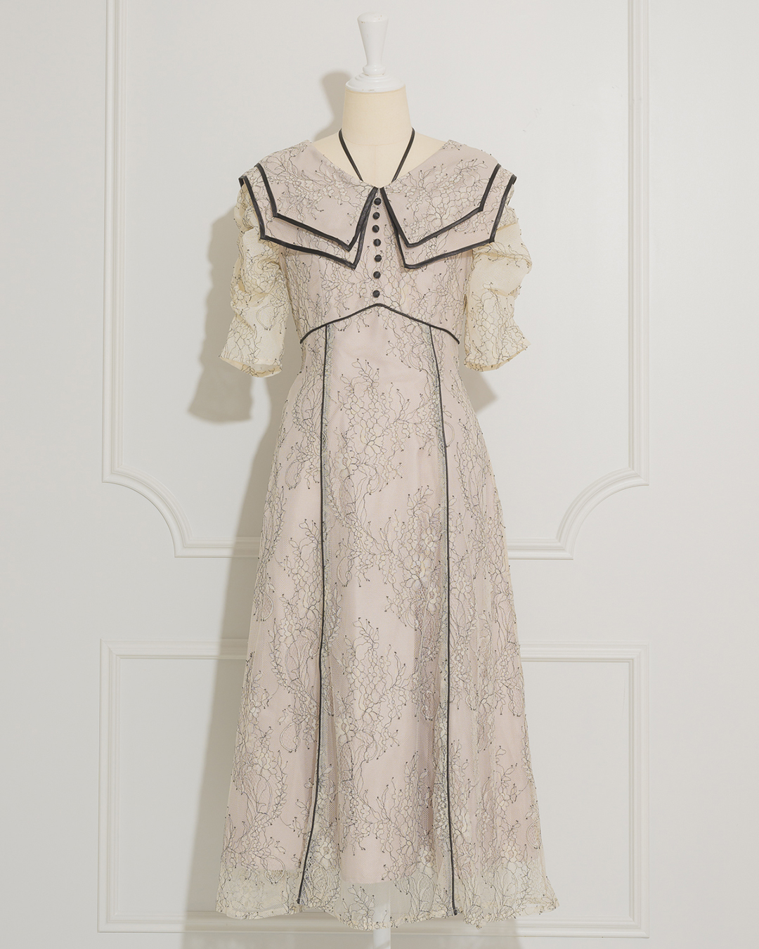 カラー:グレージュ