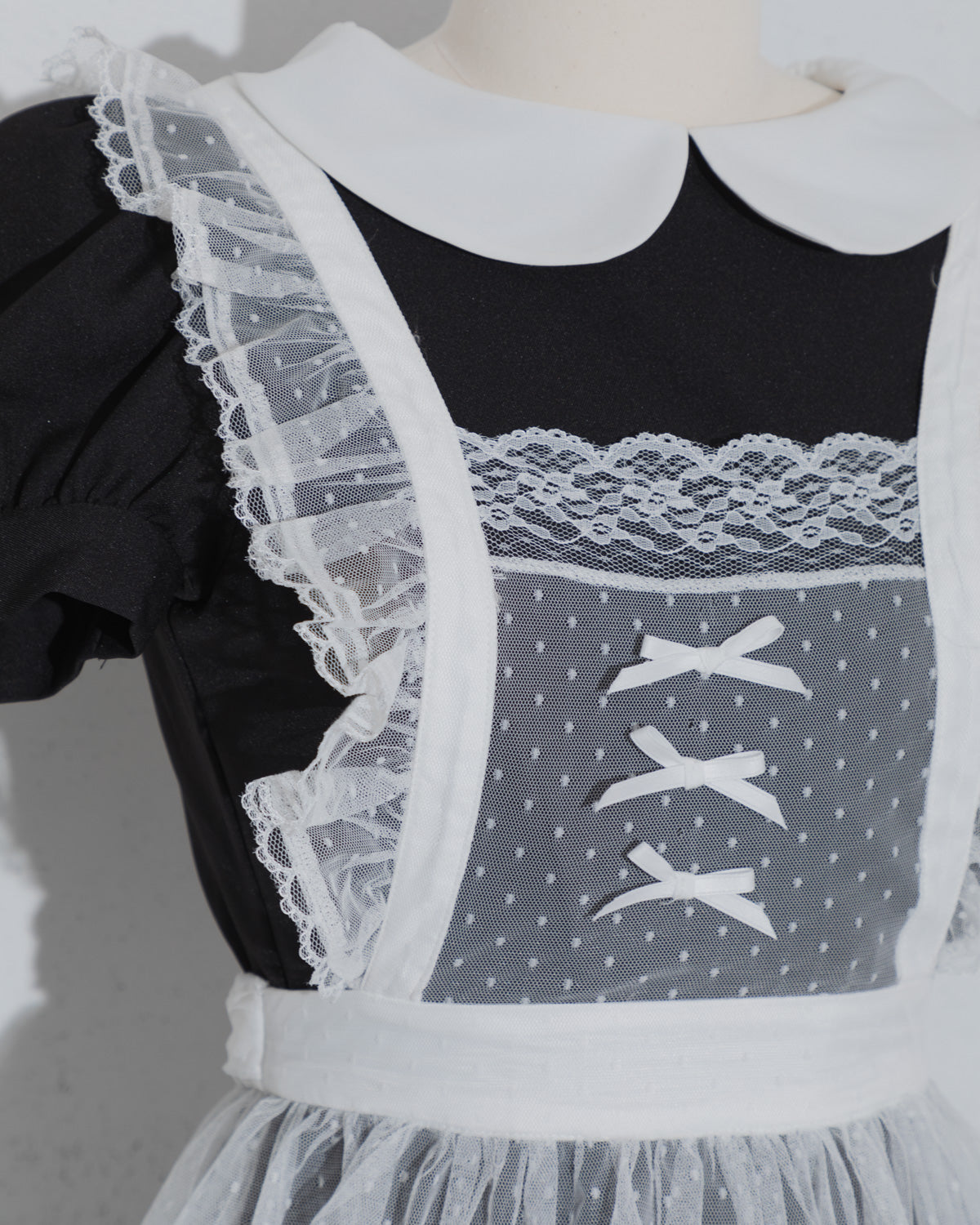 チュールエプロン付きドーリーミニワンピ