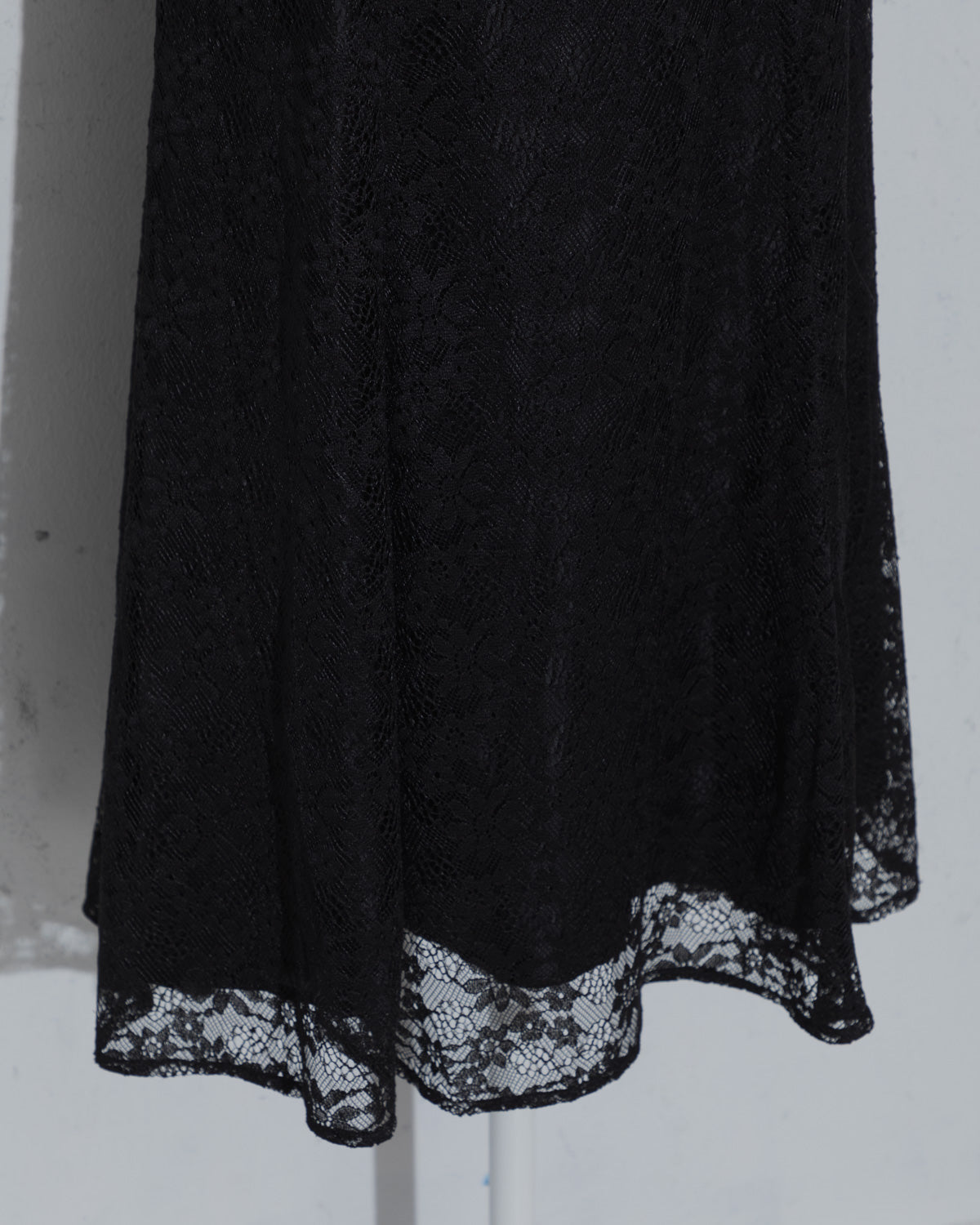 ラウンドフリル総レースロングワンピ