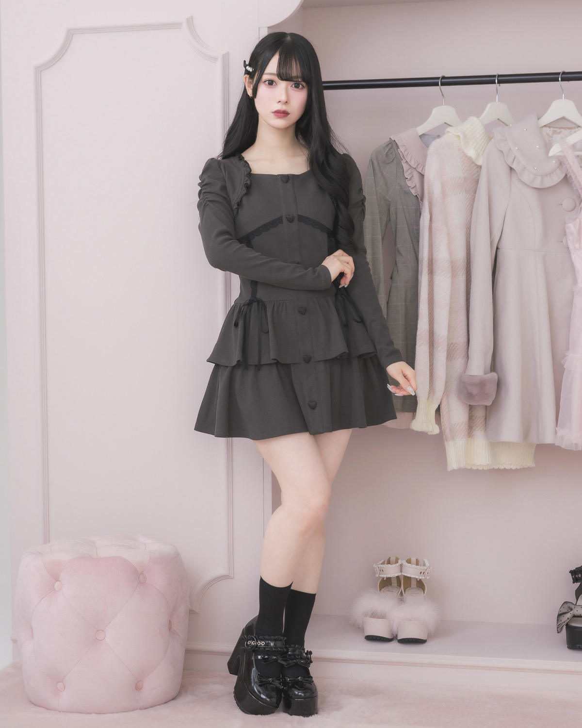モデル身長：157cm/着用カラー : チャコール