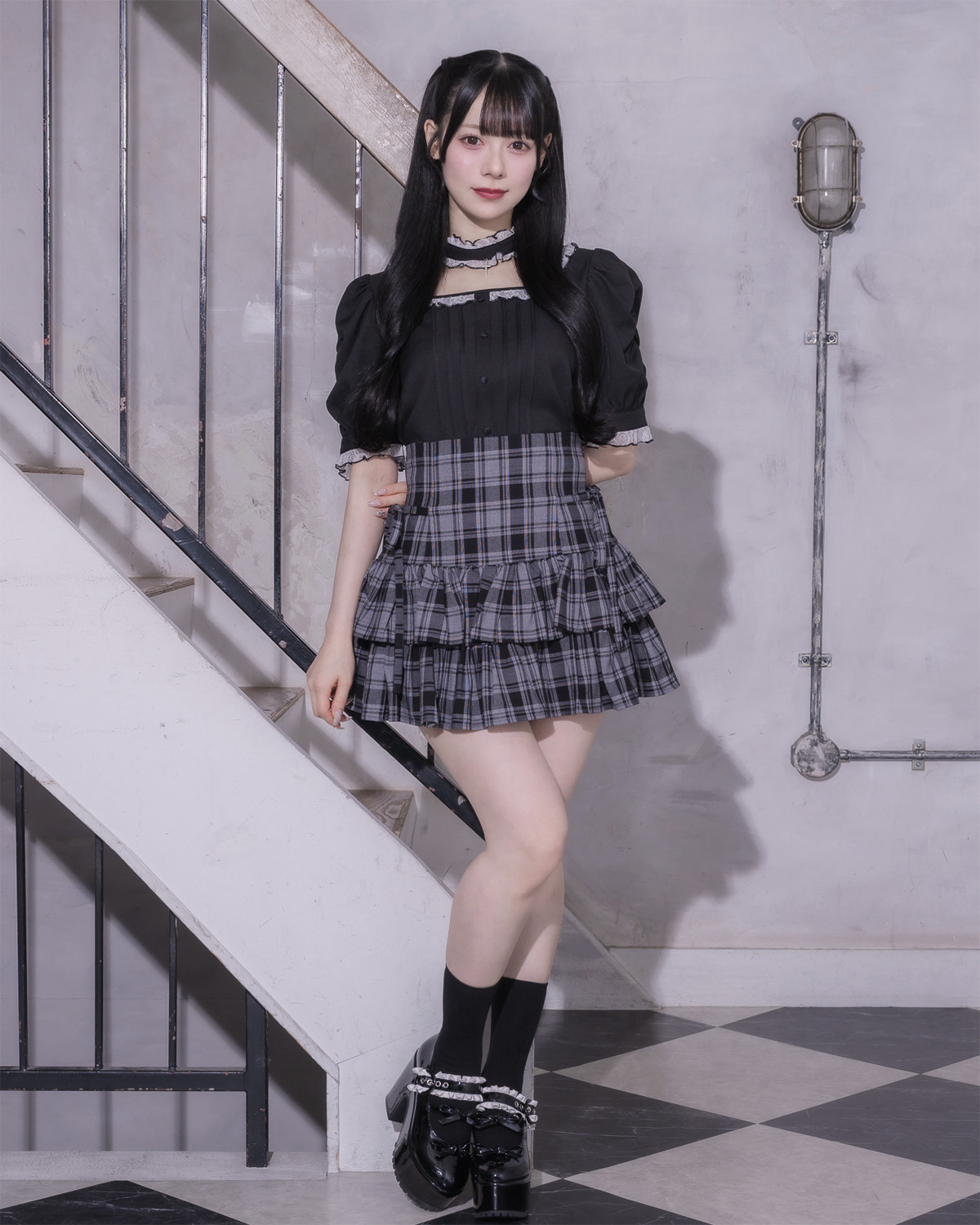 モデル身長:155cm/着用カラー:ブラック