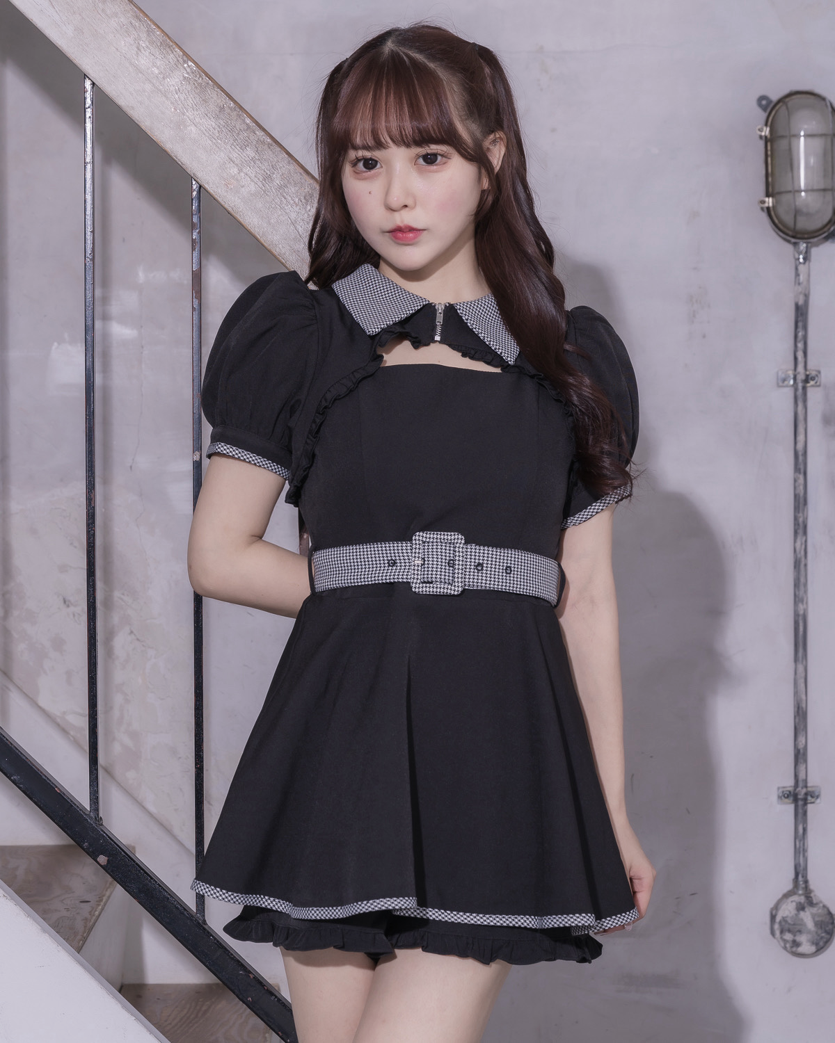 モデル身長：157cm/着用カラー:ブラック