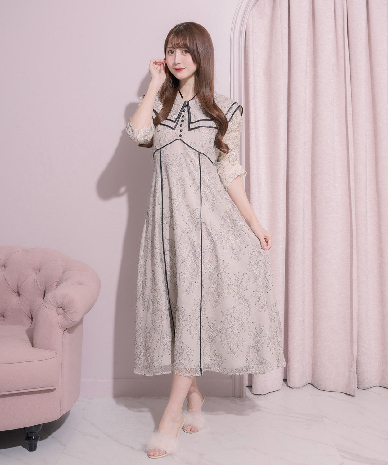 モデル身長:158cm/着用カラー:グレージュ