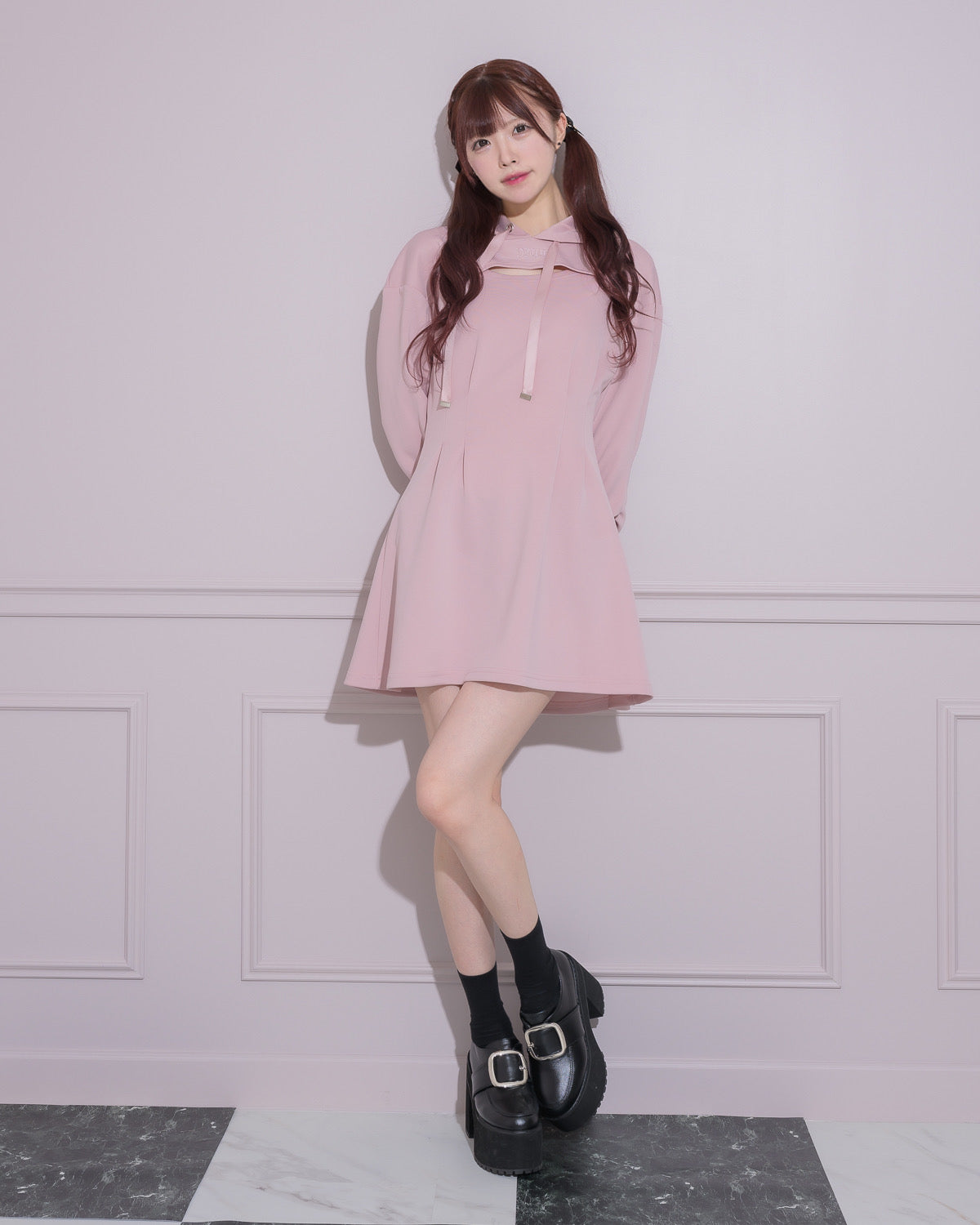 カットアウトボンディングパーカーワンピ