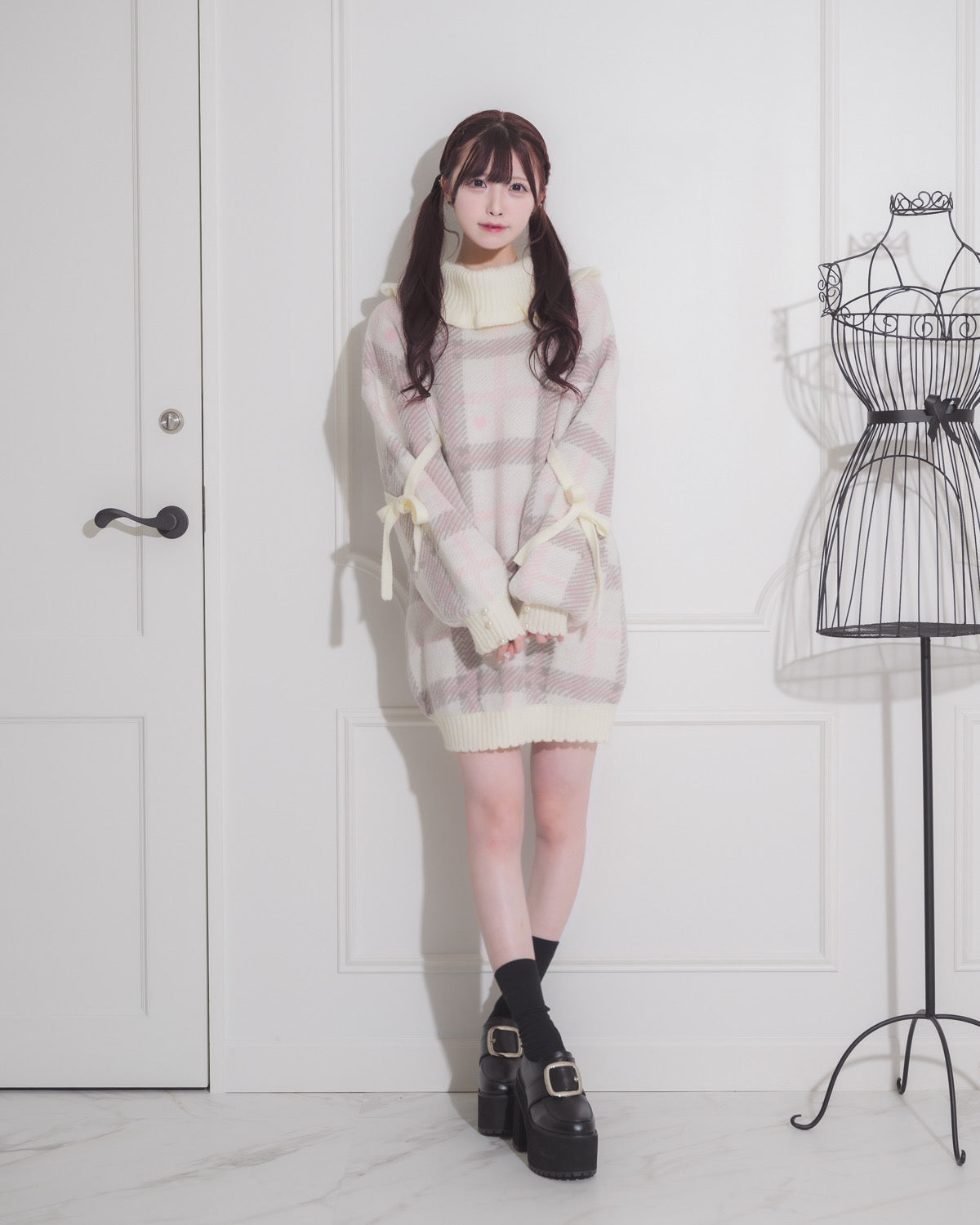 モデル身長:161cm/着用カラー:ホワイト