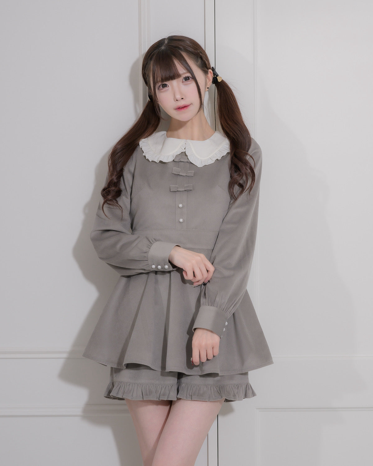 モデル身長:161cm/着用カラー:グレー