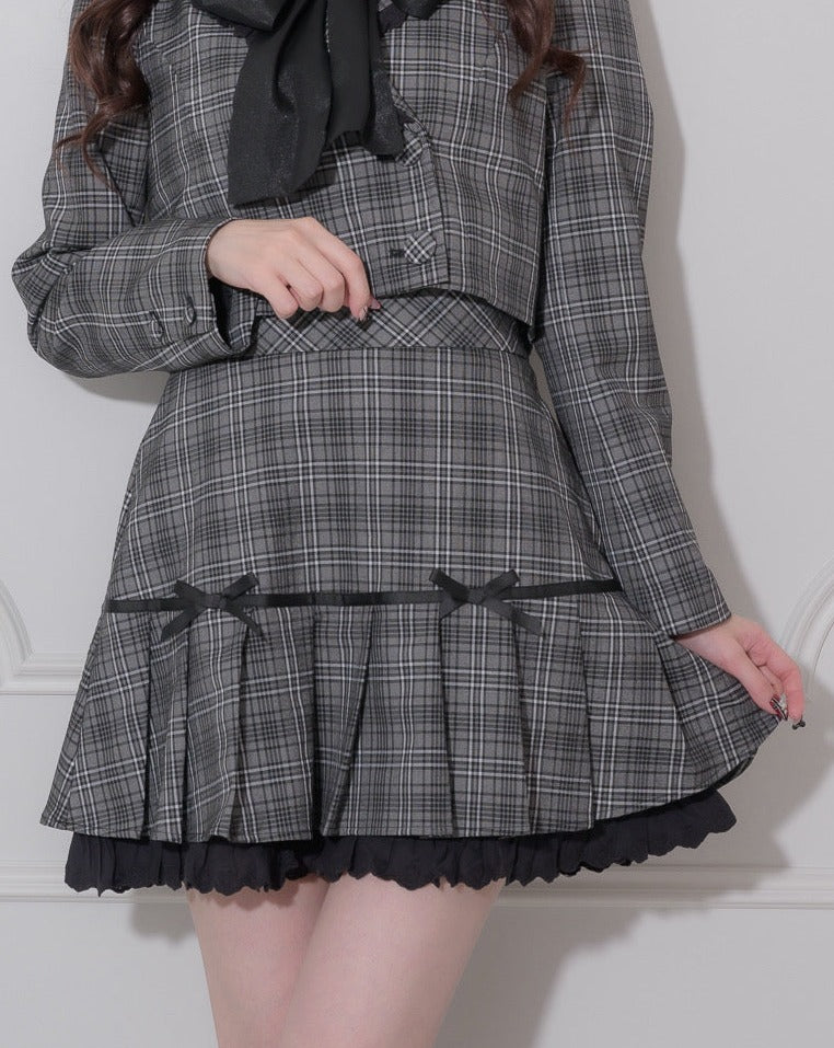 モデル身長:161cm/着用カラー:ブラック