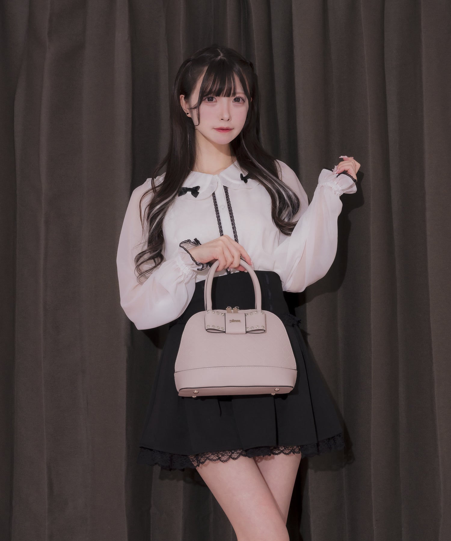 着用カラー:ピンク