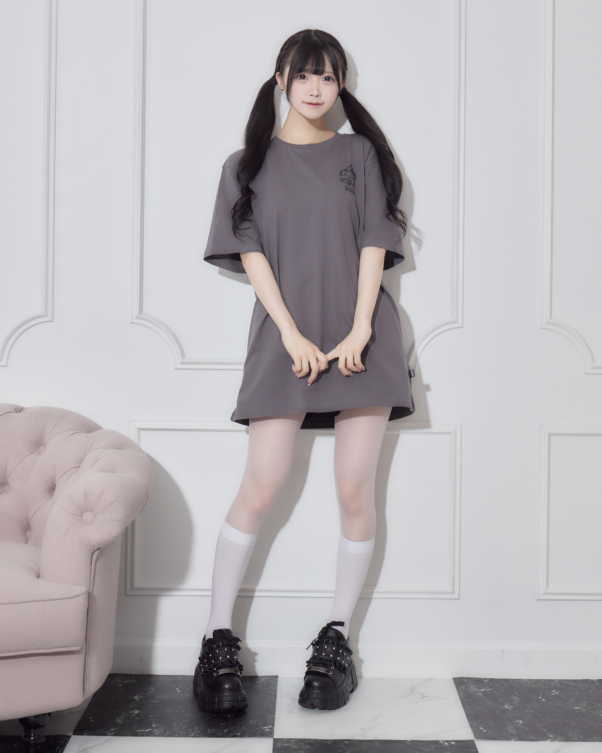 モデル身長:161cm/着用カラー:チャコール