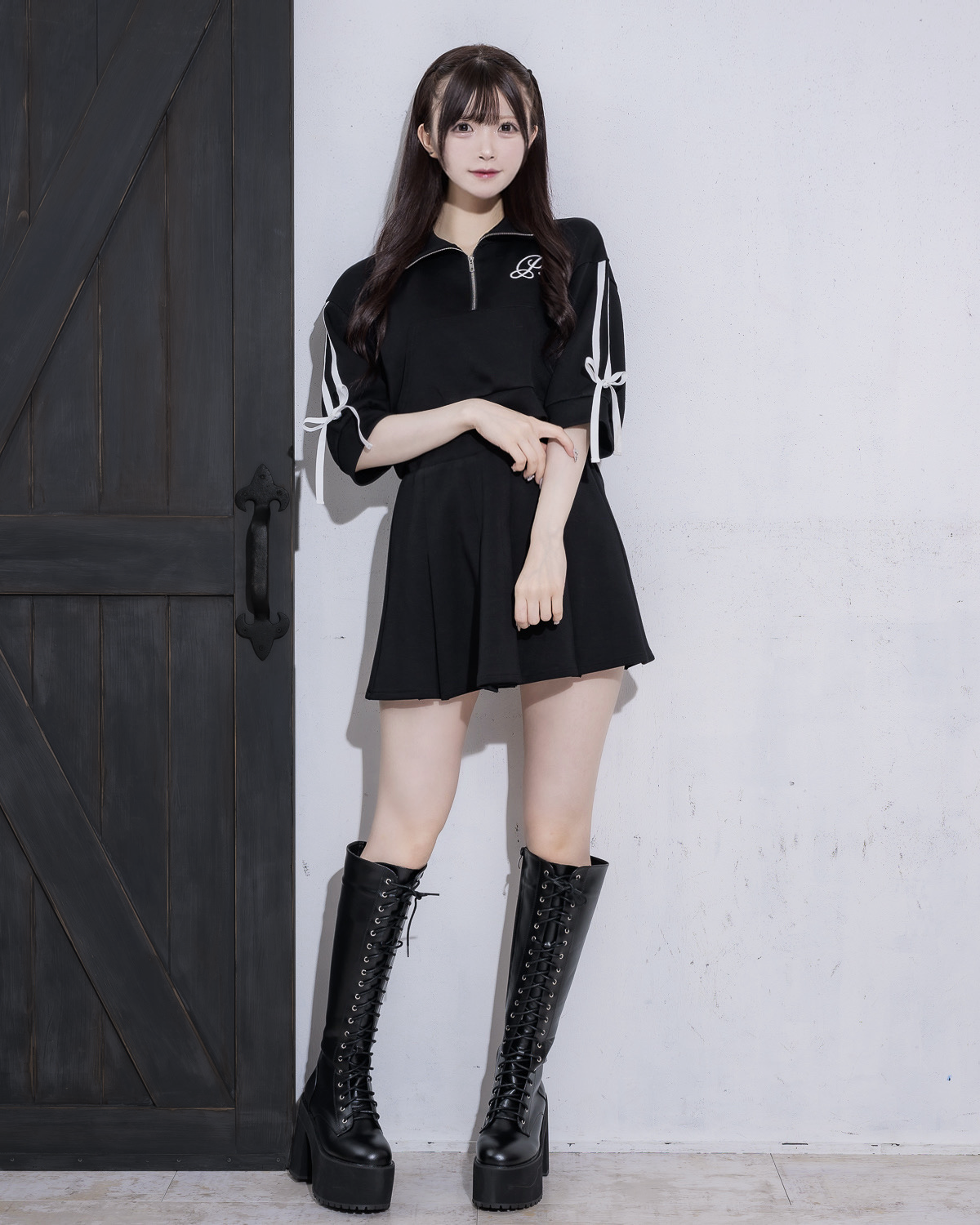 モデル身長:161cm/着用カラー:ブラック