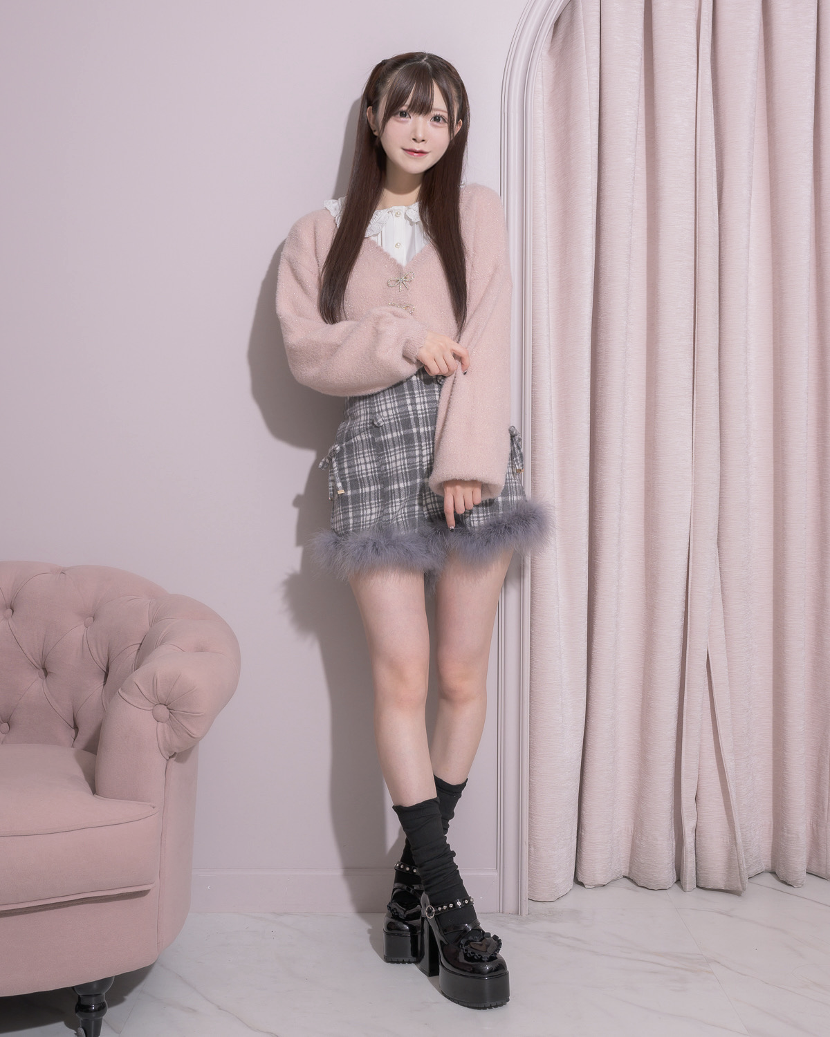 モデル身長:161cm/着用カラー:グレーチェック