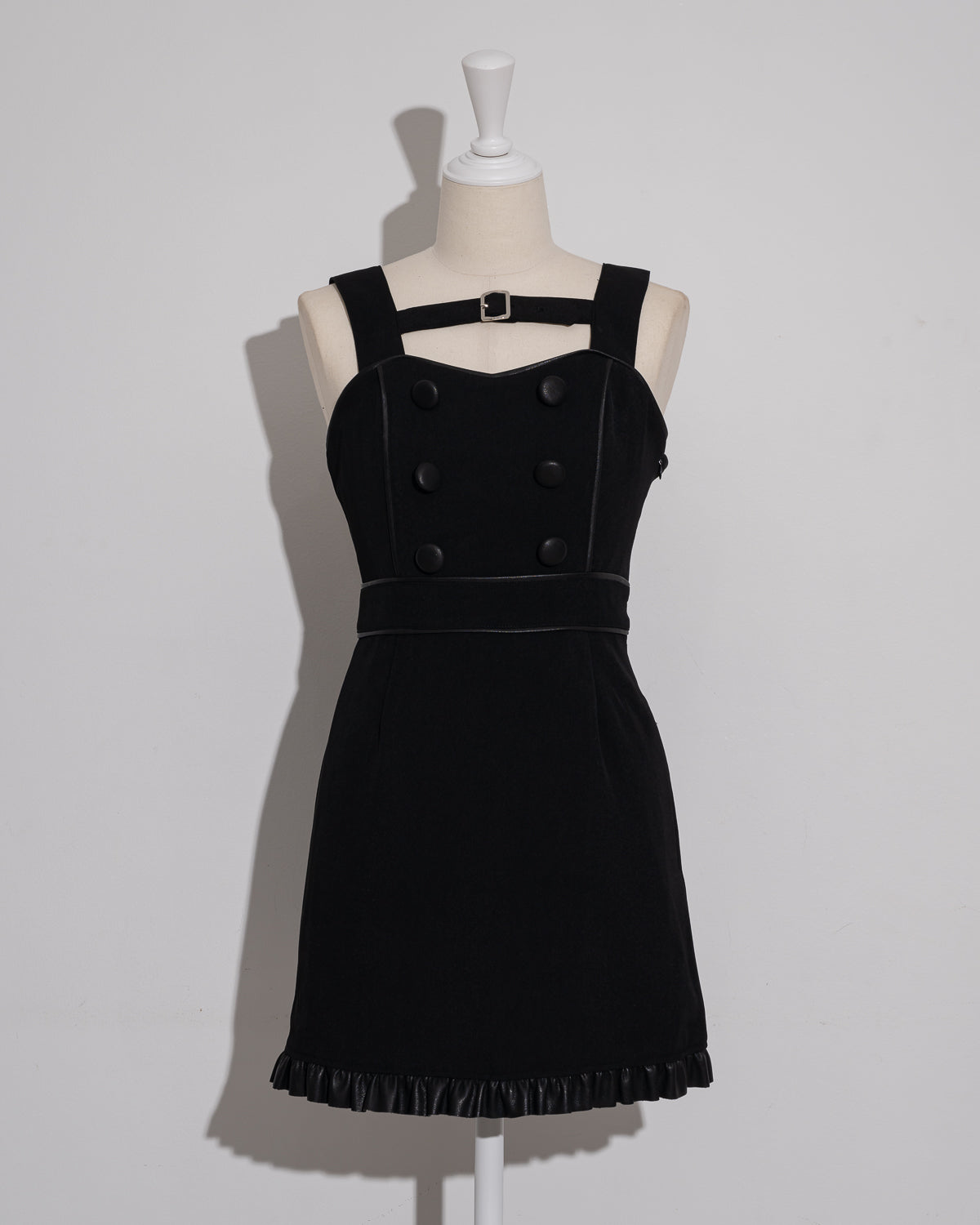 カラー:ブラック